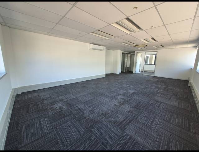 883M² OFFICE TO LET IN MORNINGSIDE